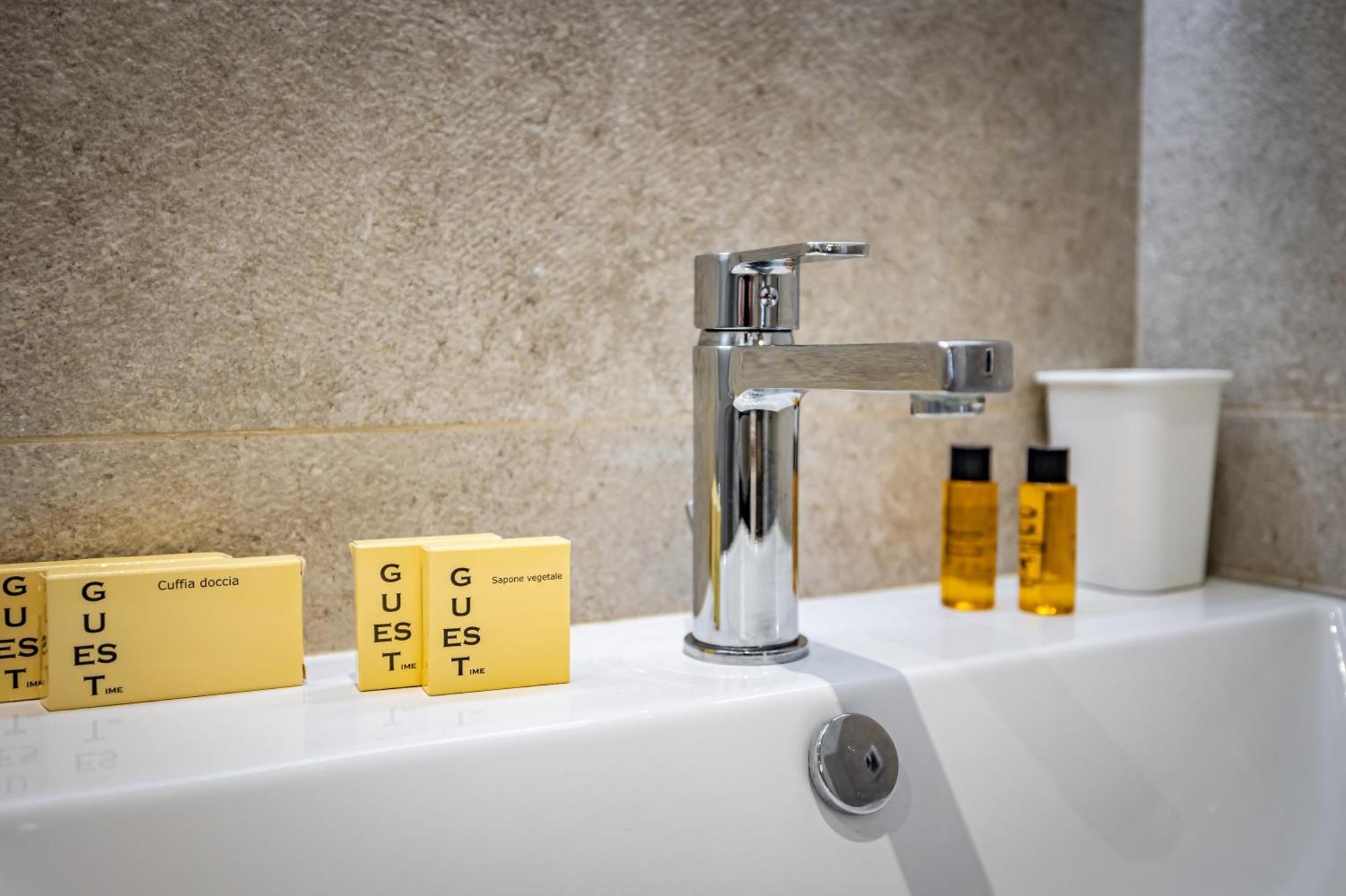 Roommo Via Dei Pilastri Giada Флоренция Екстериор снимка