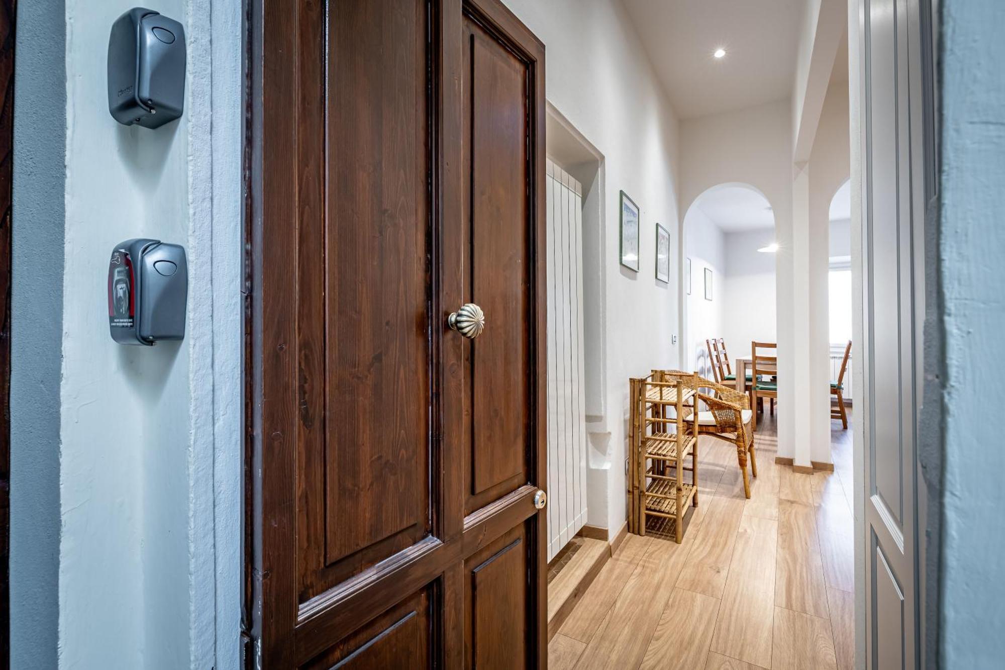 Roommo Via Dei Pilastri Giada Флоренция Екстериор снимка