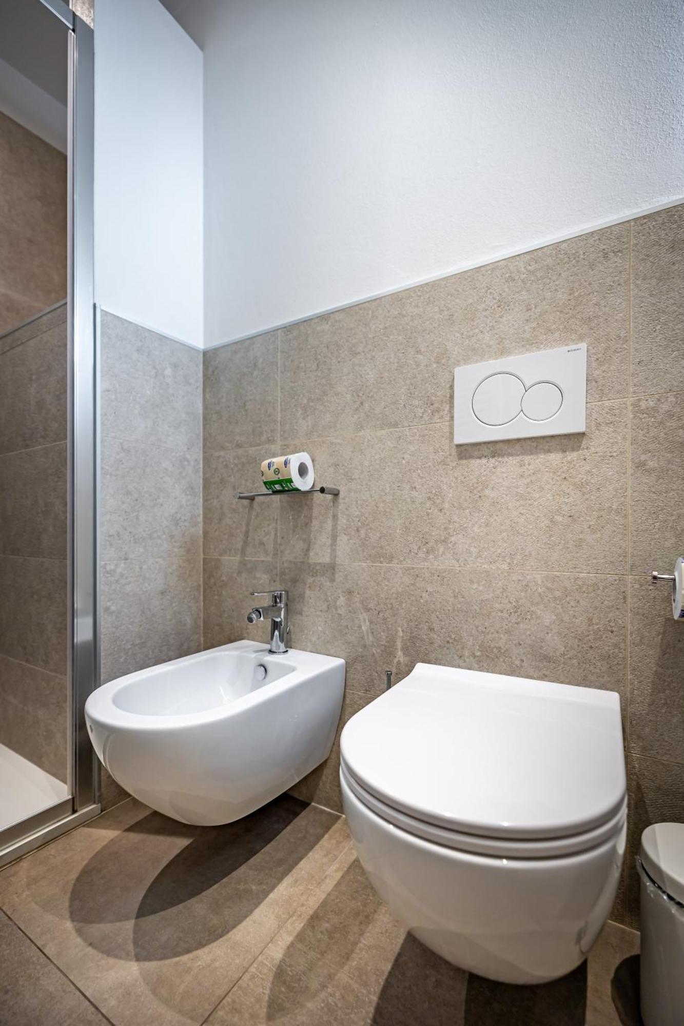 Roommo Via Dei Pilastri Giada Флоренция Екстериор снимка